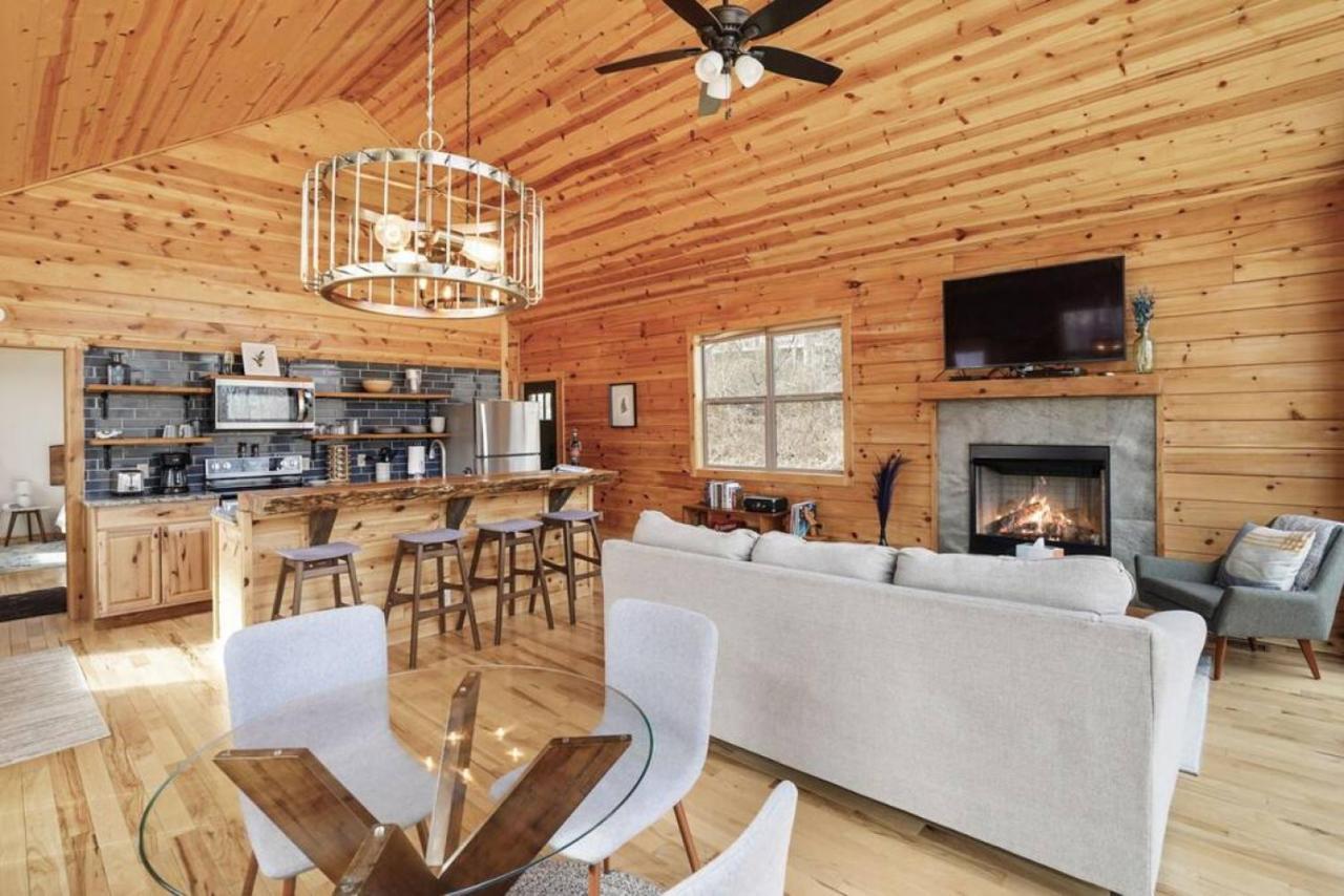 Fern Haven A Modern Take On Hocking Hills Cabins Stella ภายนอก รูปภาพ