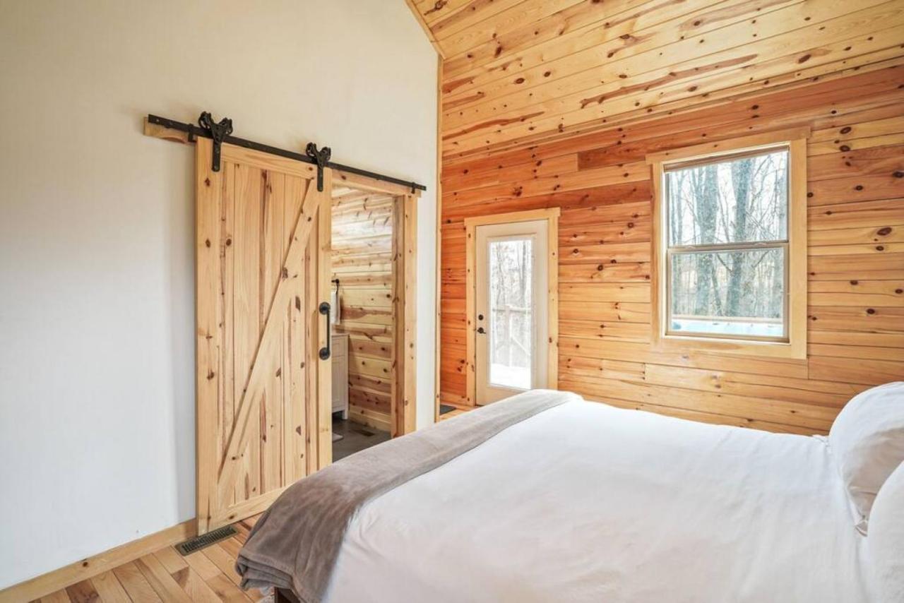 Fern Haven A Modern Take On Hocking Hills Cabins Stella ภายนอก รูปภาพ