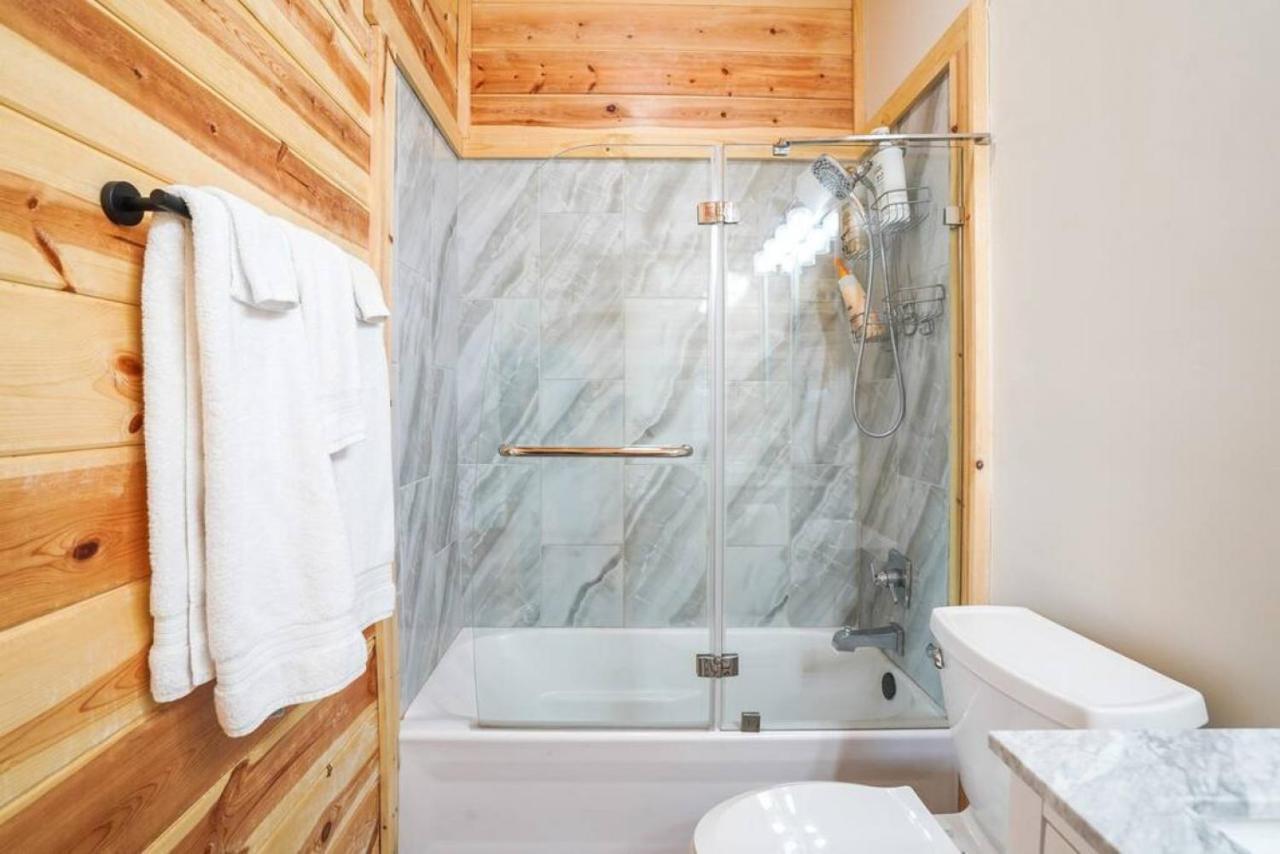 Fern Haven A Modern Take On Hocking Hills Cabins Stella ภายนอก รูปภาพ