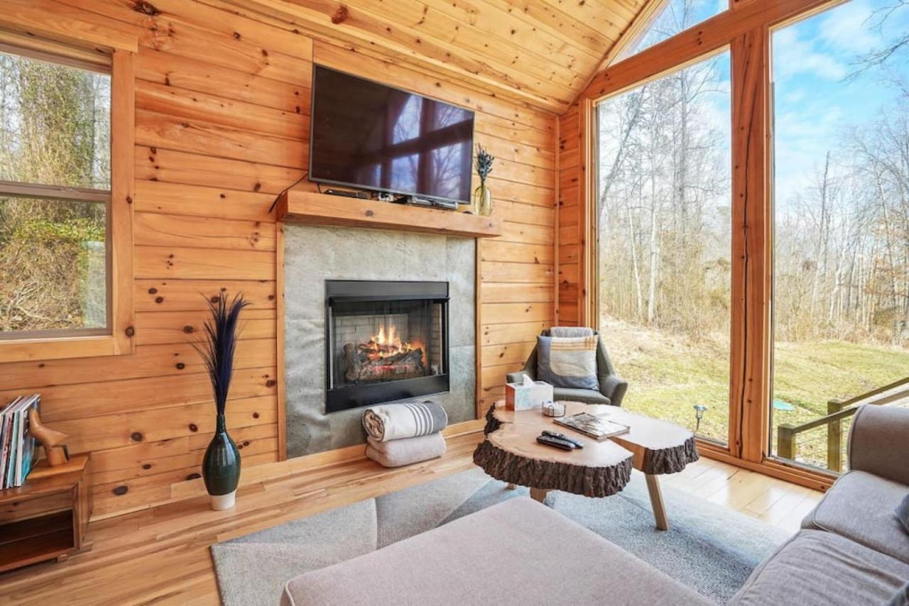 Fern Haven A Modern Take On Hocking Hills Cabins Stella ภายนอก รูปภาพ